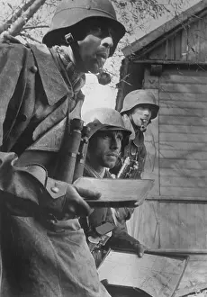 Observers: Forward observers of the artillery, WW2