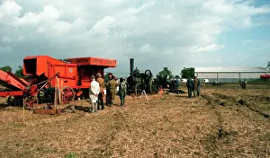 Threshing: Foster General Purpose Engine 14422 with threshing machine
