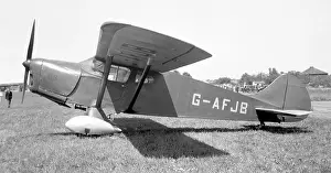 Waltham: Foster-Wikner Wicko G-AFJB