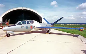 Rouge: Fouga CM.170 Magister MT33