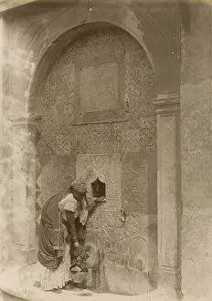 Tanger: At the fountain. Algiers. Algeria. Journey to