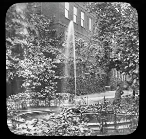 The Boswell Collection, Bexley Heritage Trust: Fountain Court