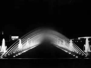 Volk: Fountain at the exhibition Schaffendes Volk, 1937