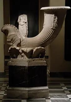 Fluted: Fountain in the form of a horn-shaped drinking cup (rhyton)