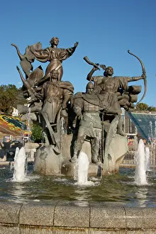 Maidan: Fountain and monument, Kiev, Ukraine