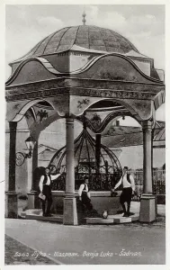 Srpska: Fountain outside Mosque, Banja Luka, Bosnia and Herzegovina
