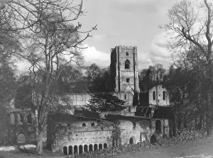 1132: FOUNTAINS ABBEY
