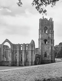 1132: FOUNTAINS ABBEY
