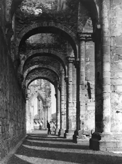 1132: FOUNTAINS ABBEY AISLE