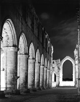 Abbeys: FOUNTAINS ABBEY NAVE