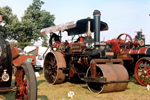 Regn: Fowler Road Roller number: 19546, Bonny Lass