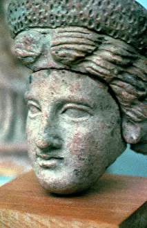 Sele: Fragment of a terra cotta