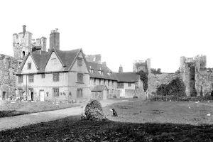 Framlingham: Framlingham, the Castle 1909