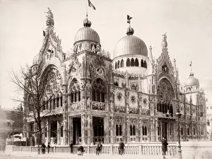 Pavilions: France - The Exposition Universelle Universal of 1900