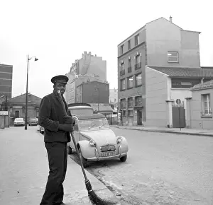 Purifying: France - Paris 1970