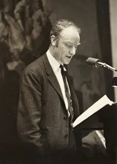Synthesis: Francis Crick, English Molecular Biologist