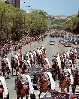 Paseo: Francisco Franco going for a drive through the
