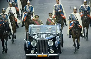 Paseo: Francisco Franco going for a drive through the Paseo