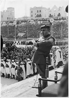 Falangist: FRANCO/FALANGIST SPEECH
