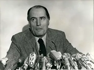 Microphones: Francois Mitterrand at press conference
