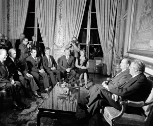 Studies: Francois Mitterrand's meeting with astronauts