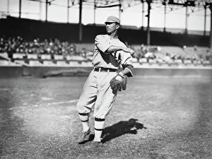 Leagues: Frank Baker - Man - Baseball - Sports