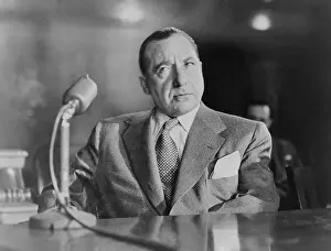 Resisted: Frank Costello (1891-1973), testifying before ?