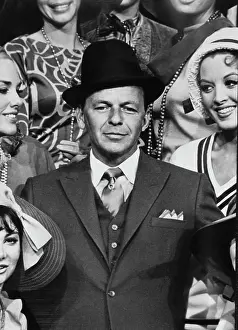 Womenss: Frank Sinatra - Actor