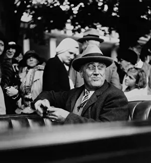 Lcgr1304: Franklin Roosevelt campaigning for President in