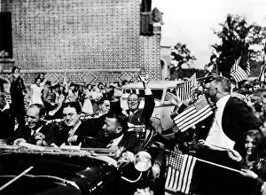 Lcgr1304: Franklin Roosevelt campaigns for President in