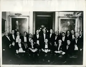 Expose: Franklin Roosevelt and Mayor La Guardia in masonic group