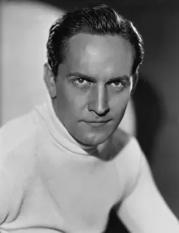 Fredric: Fredric March, 1933