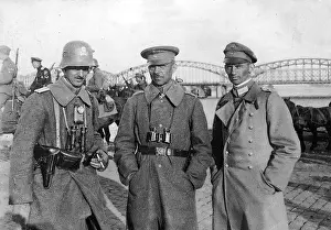 Disbanded: The Free Corps Iron Division with Commander Bischoff in Ri