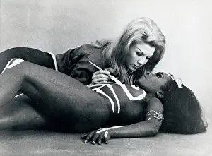 Schurer: French Actress Erna Schurer