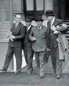 Thome: French administration officials