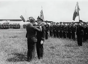 Ciel: French Air Minister Pierre Cot honors