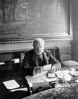 Frenchman: French ambassador in Berlin, 1907