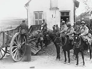 Roye: French cavalry 1918