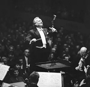 Lomoz: French conductor Andre Cluytens