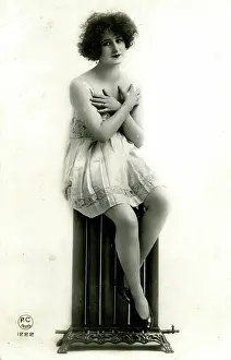 Radiator: French glamour postcard