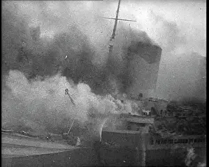 Normandie: French Liner Ship SS Normandie Burning in
