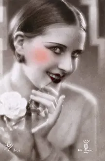 Marvellous: French Model with fun Vampish expression!