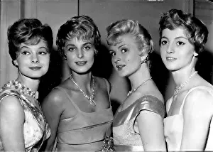 Hairdos: Four French models with Parisian hairstyles