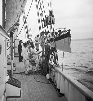Lifesaving: French naval school WWII