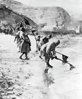 Pennant: French officers dive their regimental flags