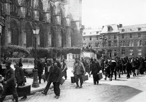 Cathedrals: French prisoners of war, 1941