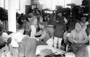 Chalon: French prisoners of war are released, 1941