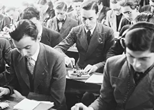 Morse: French radio operator training WWII