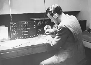 Radios: French radio operator training WWII