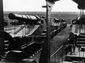 Corporal: French rail guns, 1940